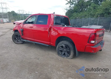 2017 Ram 1500 Night 4X4 5'7 Box z USA, uszkodzony, nr VIN 1C6RR7MT5HS647723